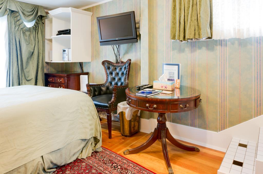 Calgary Westways Guest House 객실 사진