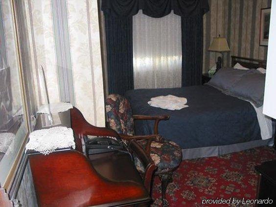 Calgary Westways Guest House 객실 사진