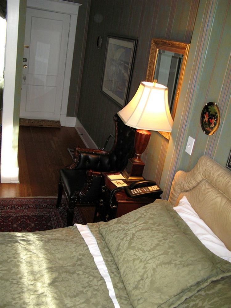 Calgary Westways Guest House 외부 사진