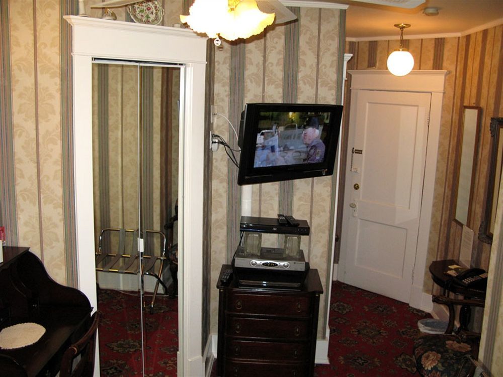 Calgary Westways Guest House 외부 사진
