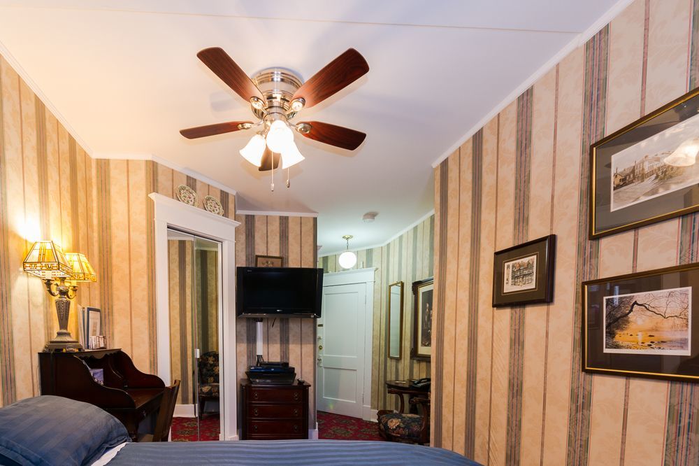 Calgary Westways Guest House 외부 사진